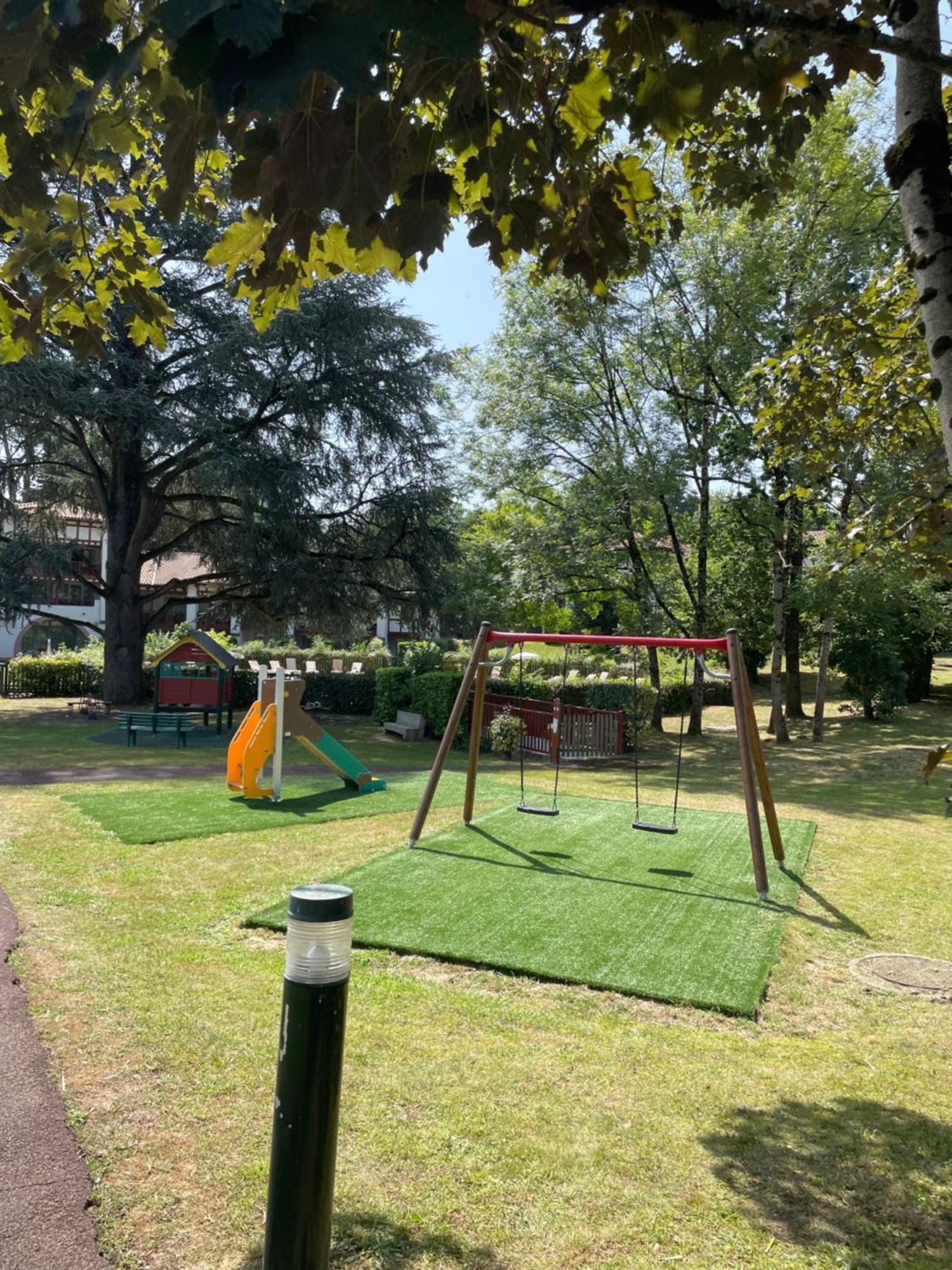 Sejour 4 Personnes - Pays Basque Apartment Uhart-Cize Екстериор снимка